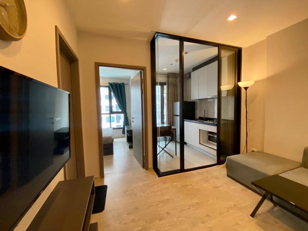 The Base By Fantasea Beach Apartment Патая Екстериор снимка