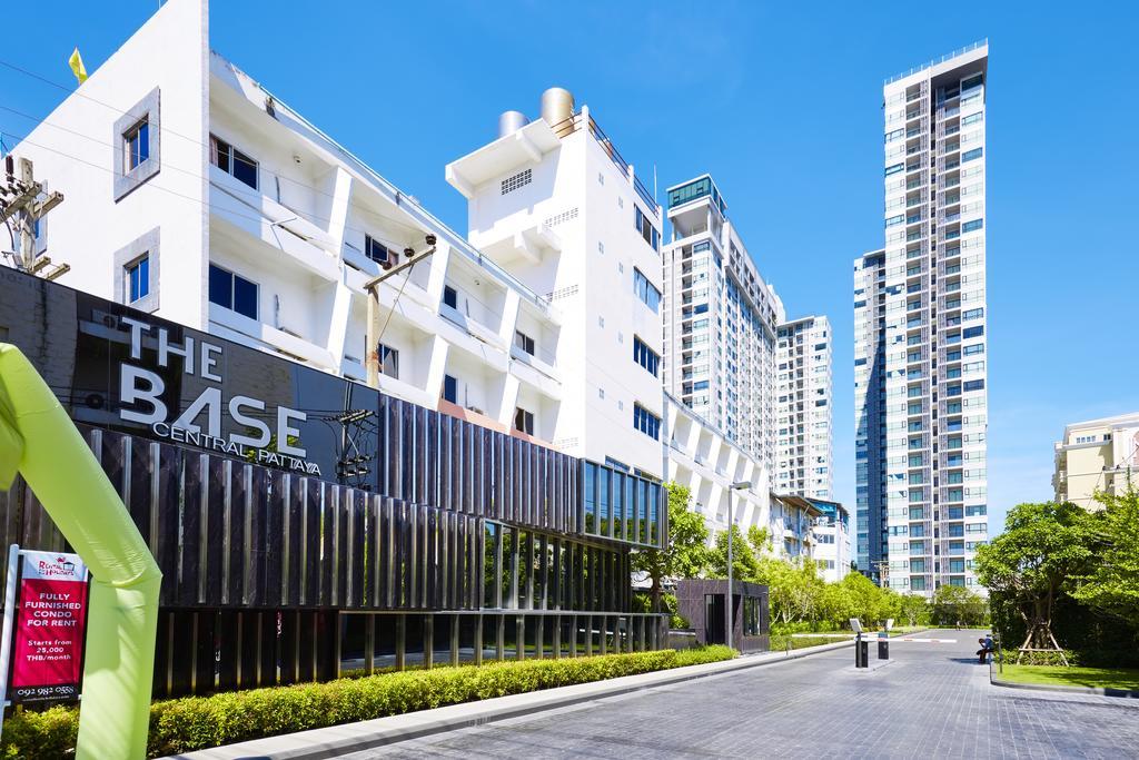 The Base By Fantasea Beach Apartment Патая Екстериор снимка